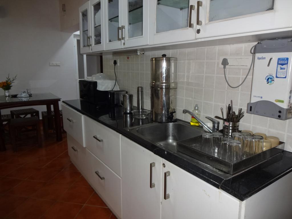 Irinjalakuda House Apartment Ooty Exterior photo